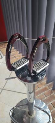 &Eacute;triers de s&eacute;curit&eacute; HORKA 5-Star - Bordeaux / Taille 12