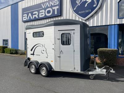 van 2 places  Cheval Libert&eacute;