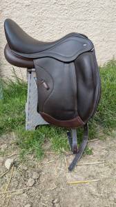 Selle dressage light ikonic