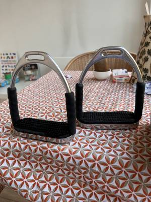 &Eacute;triers flexibles Stubben