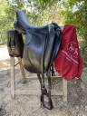 A VENDRE SELLE DE DRESSAGE DEVOUCOUX