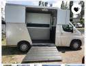 Loue camion deux chevaux 110 euros par jour 