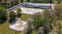 PROCHE FONTAINEBLEAU - RECLOSES - COMPLEXE HIPPIQUE 