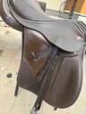 Selle Kieffer 17,5 en bon état.