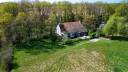 Maison 8 chambres avec 2 box sur 1 hectare environ