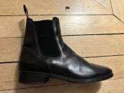 Boots noires taille 36