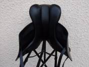 Selle Dressage Aulion 16'5/17'