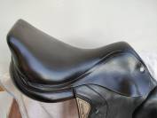 Sella Equiline color nero, 17'', anno 2018
