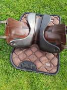 Magnifique selle de dressage aachen forestier