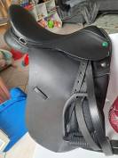 Selle de dressage SPANALDI 17,5" 