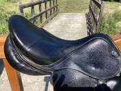 Selle STUBBEN, Dressage, Mod&egrave;le Portos.