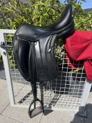 Selle de dressage &Eacute;quipe Viktoria 17,5
