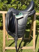 Selle de dressage Malika harmonie S Devoucoux 