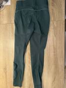 Pantalon ride and rug