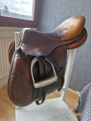 Selle devoucoux mod&egrave;le biarritz de 2011, taille 17