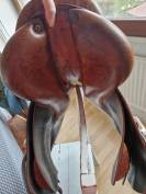 Selle devoucoux mod&egrave;le biarritz de 2011, taille 17