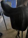 Selle brune Devoucoux 