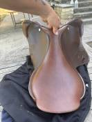 Selle GBS sellier 16,5 pouces 