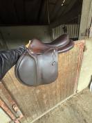 Selle Devoucoux taille 17,5 Biarritz Lab