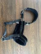 Licol HKM doubl&eacute; mouton noir 