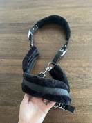 Licol HKM doubl&eacute; mouton noir 