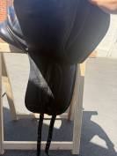 Selle de dressage Zaldi Mot &ndash; 17,5&rdquo; &ndash; Ann&eacute;e 2020 
