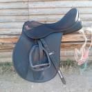 Selle mixte Hispano Hipica taille 17,5. Vendue nue.