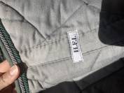 Tapis gris 