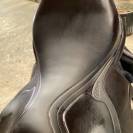 Sella da salto ostacoli Amerigo Octave S 17.5" - 2022