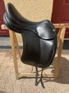 Selle de dressage