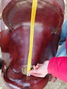 Selle western large et courte 