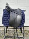 Selle de dressage 