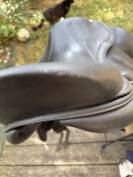 Selle de dressage