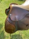 Selle GBS 17 &ndash; si&egrave;ge semi-creux &ndash; tr&egrave;s bon &eacute;tat