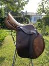 Selle GBS 17 &ndash; si&egrave;ge semi-creux &ndash; tr&egrave;s bon &eacute;tat