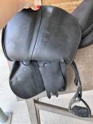 Selle Devoucoux Biarritz O noire 17,5&rsquo; 2021