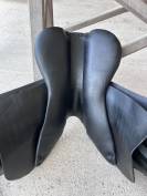 Selle Devoucoux Biarritz O noire 17,5&rsquo; 2021