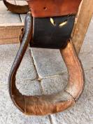 Selle western en cuir grav&eacute;e &ndash; Tr&egrave;s bel &eacute;tat