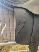 Selle Antares neuve 17.5p cuir sup&eacute;rieur 