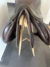 Vends selle de saut Child&eacute;ric, en bon &eacute;tat, taille17.5.