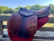 Selle renaissance taille 17 parfait &eacute;tat 