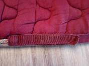 &nbsp;Tapis de selle bordeaux 