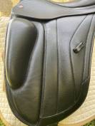 Kent and masters comp&eacute;tition dressage monoquartier 17"