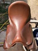 Selle mixte  17 / 17, 5 pouces, arcade m&eacute;dium