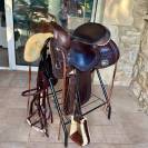 Selle reinning pool&rsquo;s quarter 16&rsquo; avec sangle et padd