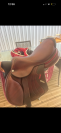 Selle cwd mademoiselle 2 gs liser&eacute;e rouge 