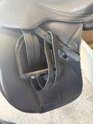 Selle de dressage equiline 
