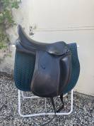 Selle de dressage 