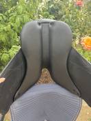 Selle de dressage Devoucoux Makila Lab 