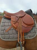 A vendre selle platinium sellier Lucifer 